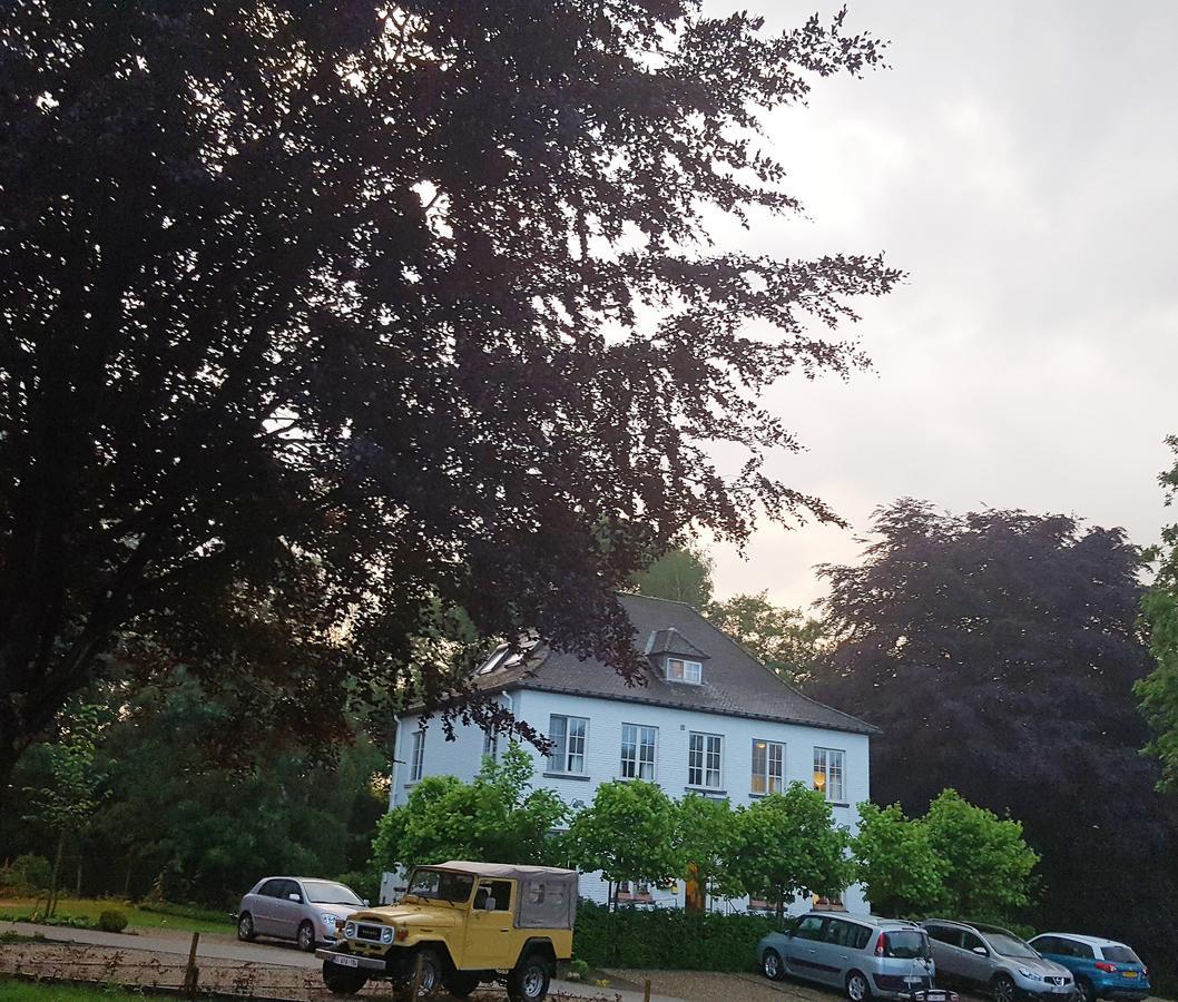 Hotel Au Nom De Dieu Dilsen-Stokkem Zewnętrze zdjęcie